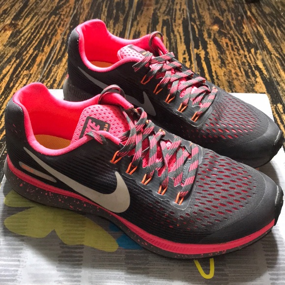 GIRLS NIKE ZOOM SHIELD PEGASUS 34 - Picture 3 of 7